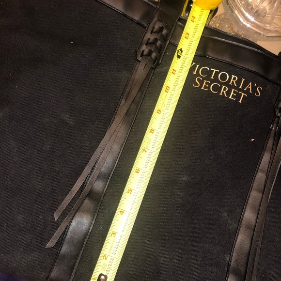 🖤 VS Large Black Tote 🖤 - Picture 7 of 8